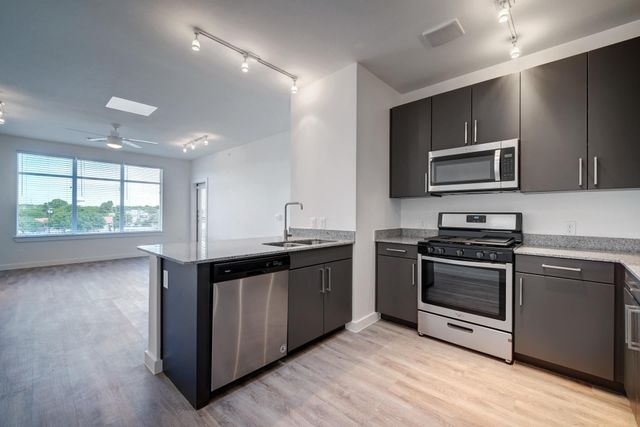 13130 Pond Springs Road RD 3301, Austin, TX 78729