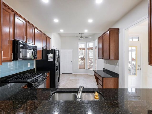 6513 Bradford Court, Hoschton, GA 30548