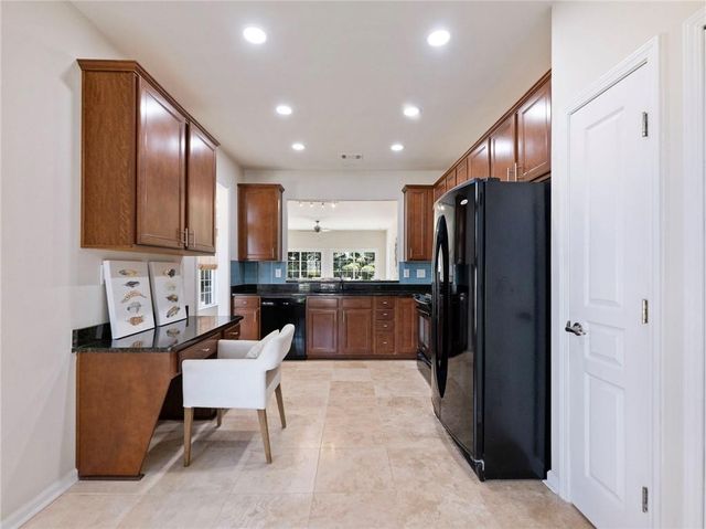 6513 Bradford Court, Hoschton, GA 30548