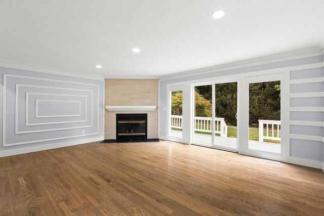 24 Country Club Dr 24, Plymouth, MA 02360