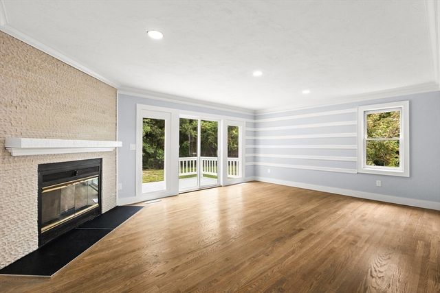 24 Country Club Dr 24, Plymouth, MA 02360