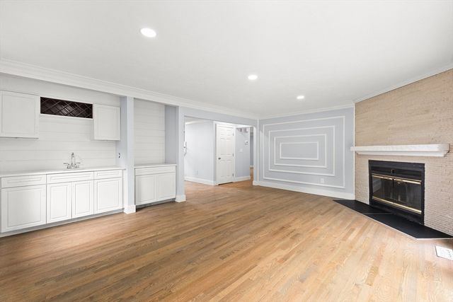 24 Country Club Dr 24, Plymouth, MA 02360