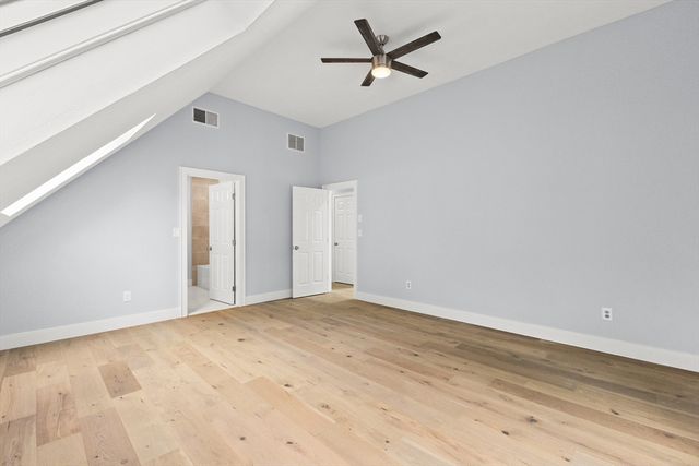 24 Country Club Dr 24, Plymouth, MA 02360