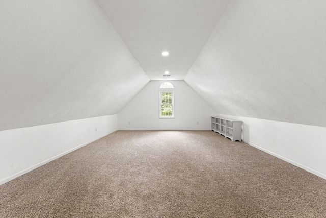 24 Country Club Dr 24, Plymouth, MA 02360