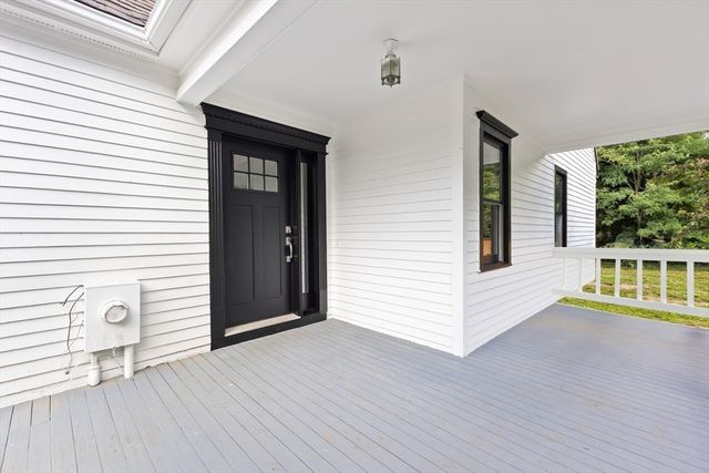 24 Country Club Dr 24, Plymouth, MA 02360