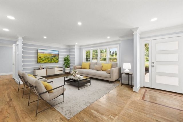 24 Country Club Dr 24, Plymouth, MA 02360