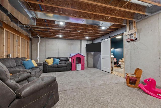 N8231 BIG LAKE COURT, Sherwood, WI 54169