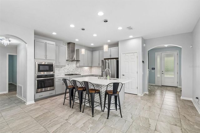 11852 GAVIN LANE, Odessa, FL 33556