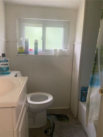 9210 Florida Ave, Penn Hills, PA 15235