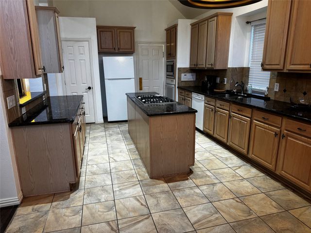 3309 Beckingham Court, Flower Mound, TX 75022