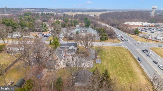 806 PARK AVE, Mount Airy, MD 21771