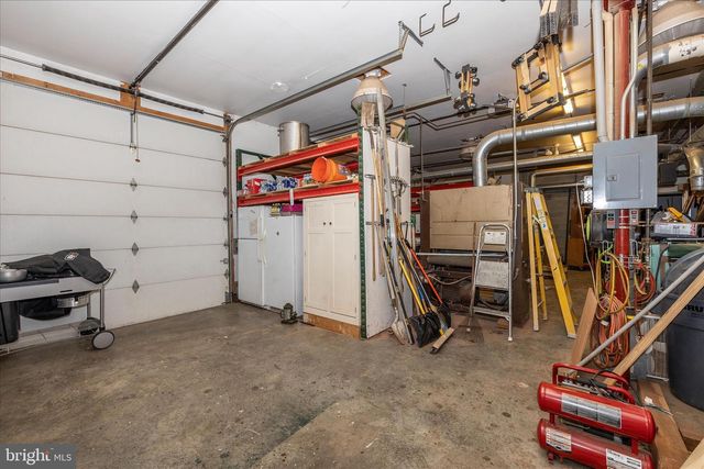 806 PARK AVE, Mount Airy, MD 21771