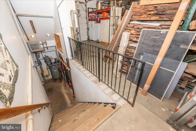 806 PARK AVE, Mount Airy, MD 21771