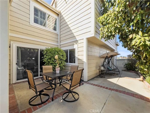 5 Rockwood, Irvine, CA 92614