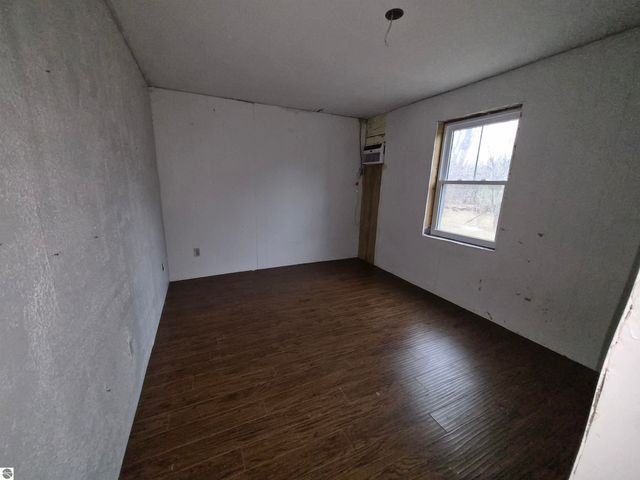 6704 Rapid City Road NW, Rapid City, MI 49676