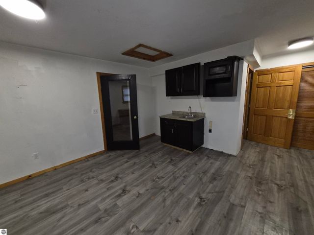 6704 Rapid City Road NW, Rapid City, MI 49676