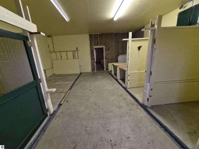 6704 Rapid City Road NW, Rapid City, MI 49676