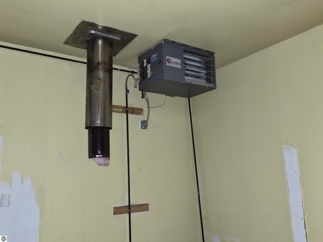 6704 Rapid City Road NW, Rapid City, MI 49676