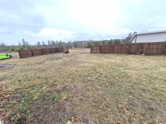 6704 Rapid City Road NW, Rapid City, MI 49676