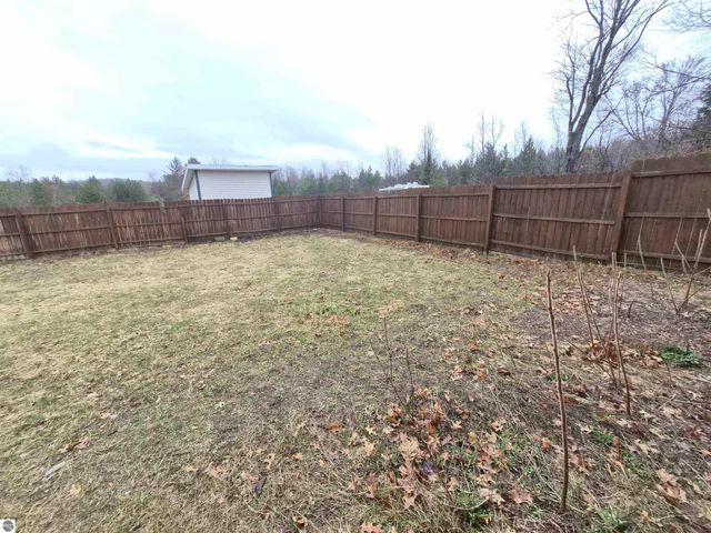 6704 Rapid City Road NW, Rapid City, MI 49676