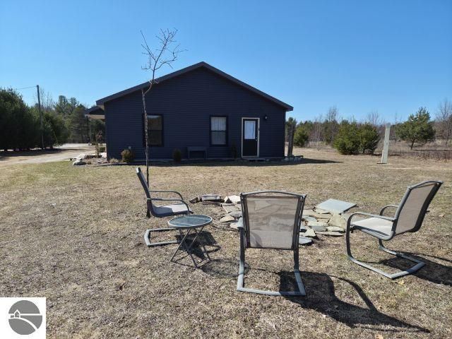 6704 Rapid City Road NW, Rapid City, MI 49676