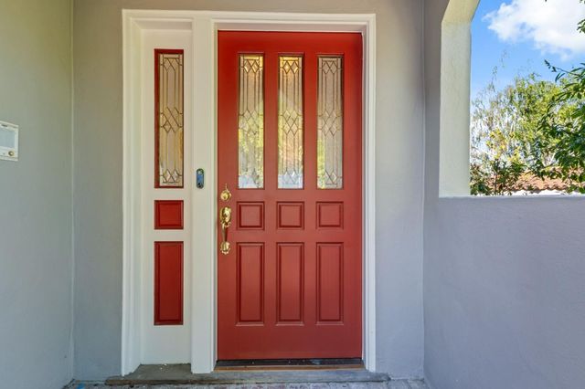 1466 Alvarado Avenue, Burlingame, CA 94010