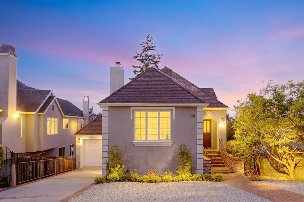 1466 Alvarado Avenue, Burlingame, CA 94010