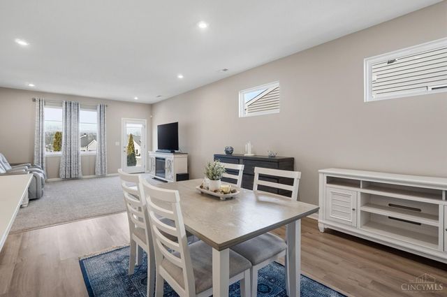 415 Summerlyn Farms Court, Lebanon, OH 45036