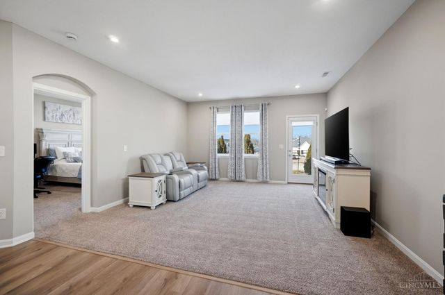 415 Summerlyn Farms Court, Lebanon, OH 45036