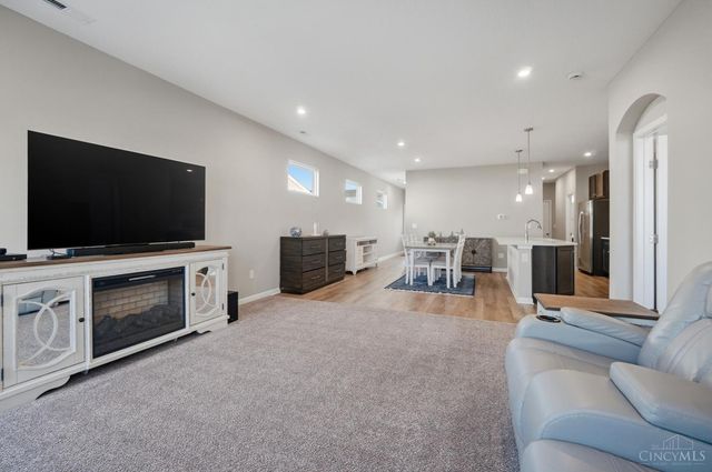 415 Summerlyn Farms Court, Lebanon, OH 45036