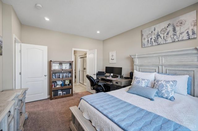 415 Summerlyn Farms Court, Lebanon, OH 45036