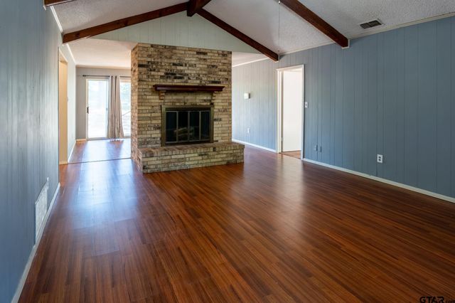 515 Holly Trail East, Holly Lake Ranch, TX 75765