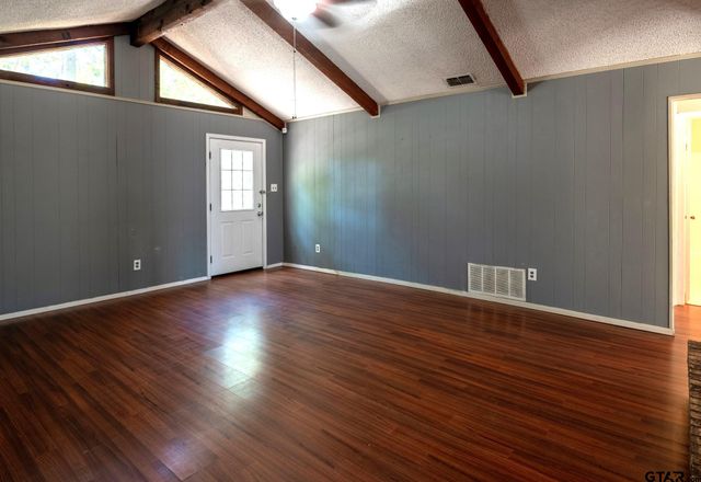 515 Holly Trail East, Holly Lake Ranch, TX 75765