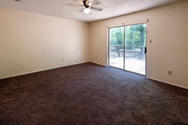 515 Holly Trail East, Holly Lake Ranch, TX 75765