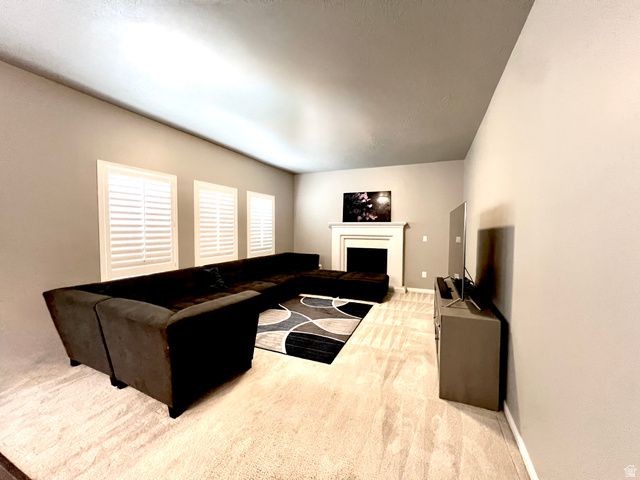 4007 S 7105 W, West Valley City, UT 84128