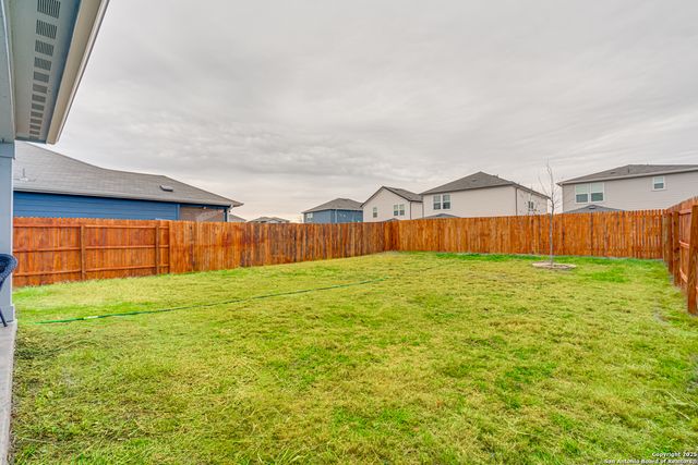10334 BIG FOUR, Converse, TX 78109