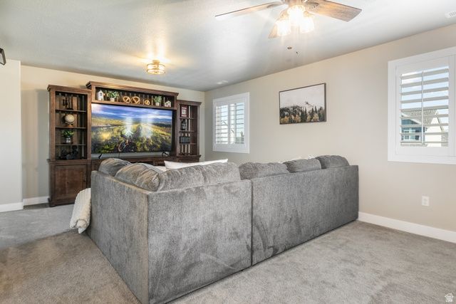 1457 W WATERFRONT DR, Syracuse, UT 84075