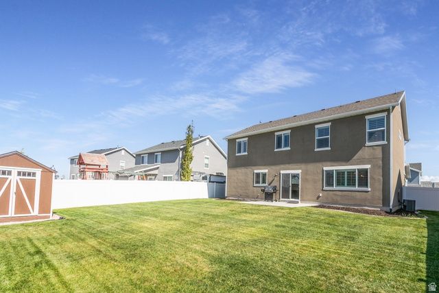 1457 W WATERFRONT DR, Syracuse, UT 84075