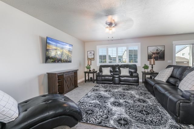 1457 W WATERFRONT DR, Syracuse, UT 84075