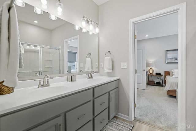 1524 Summerview Ln, Miami Twp, OH 45150