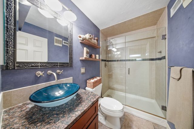 51 Forest Edge, Plymouth, MA 02360