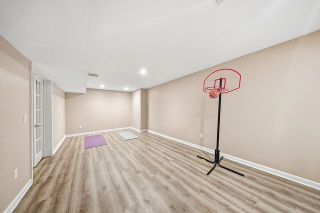 51 Forest Edge, Plymouth, MA 02360
