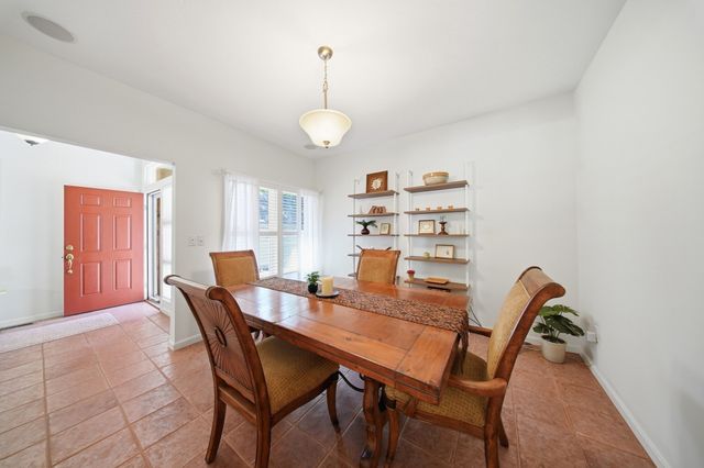 51 Forest Edge, Plymouth, MA 02360
