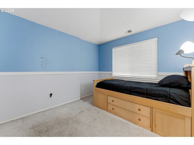 15852 Se UPMAN Way, Damascus, OR 97089