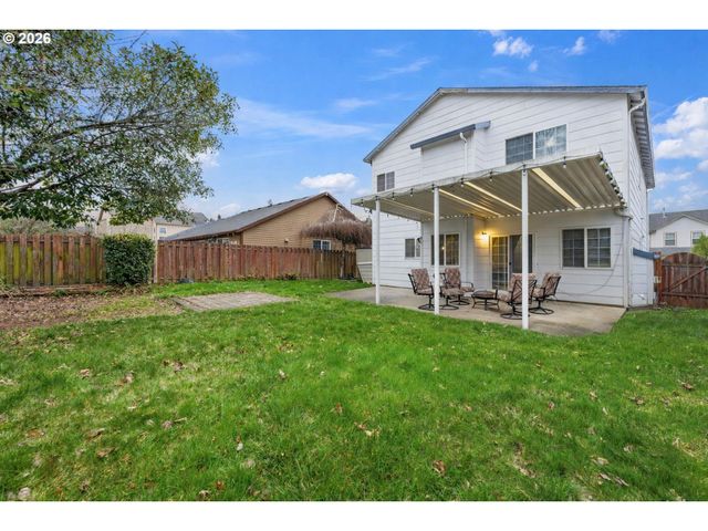 15852 Se UPMAN Way, Damascus, OR 97089