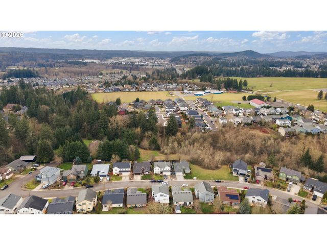 15852 Se UPMAN Way, Damascus, OR 97089