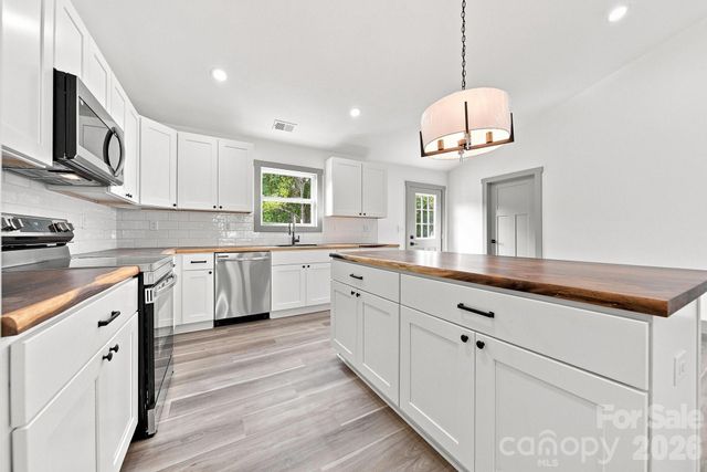 2953 Link Drive, Granite Falls, NC 29630