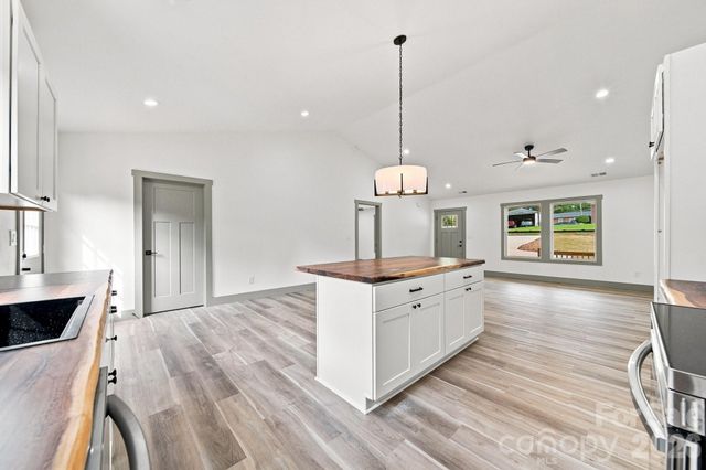 2953 Link Drive, Granite Falls, NC 29630