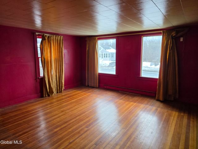 2213 Western Avenue, Guilderland, NY 12084