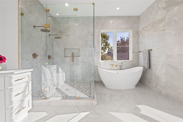 4426 Bonham Street, Dallas, TX 75229